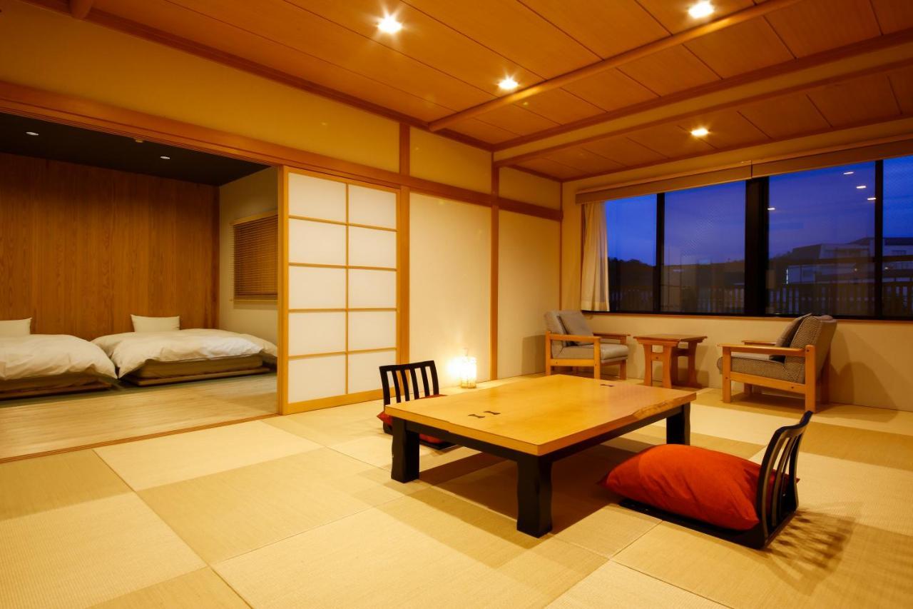 Hokuriku Yamashiro Onsen Hotel Kikyou Kaga  Exteriör bild