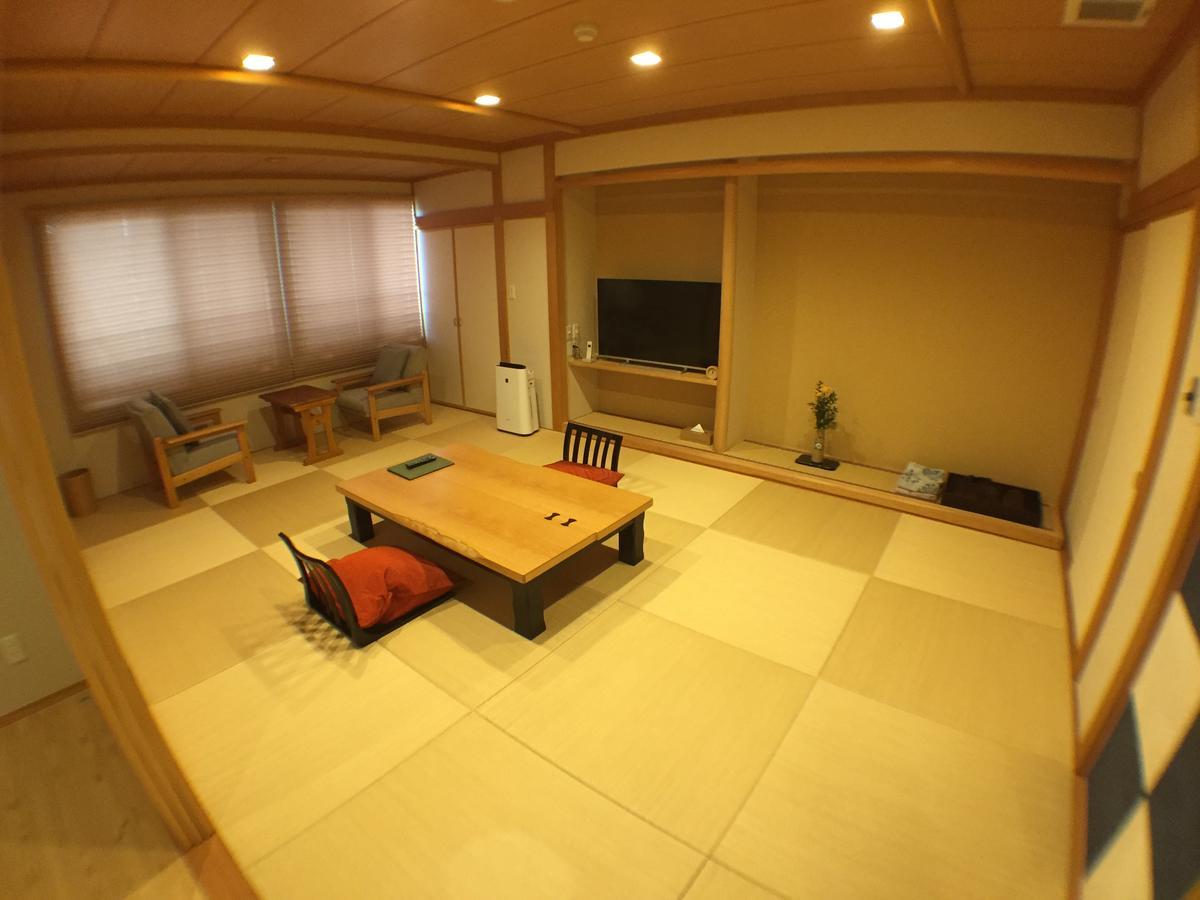 Hokuriku Yamashiro Onsen Hotel Kikyou Kaga  Exteriör bild